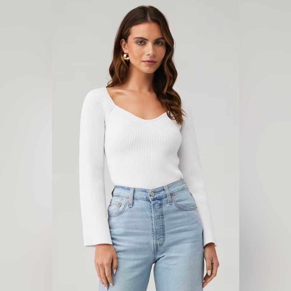 Line and Dot‎ Women’s Medium White Ribbed Knit Long Sleeve Top Sweater Stretch